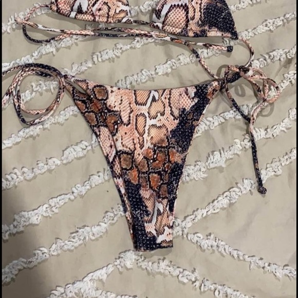 Snake Print Bikini - Picture 3 of 3